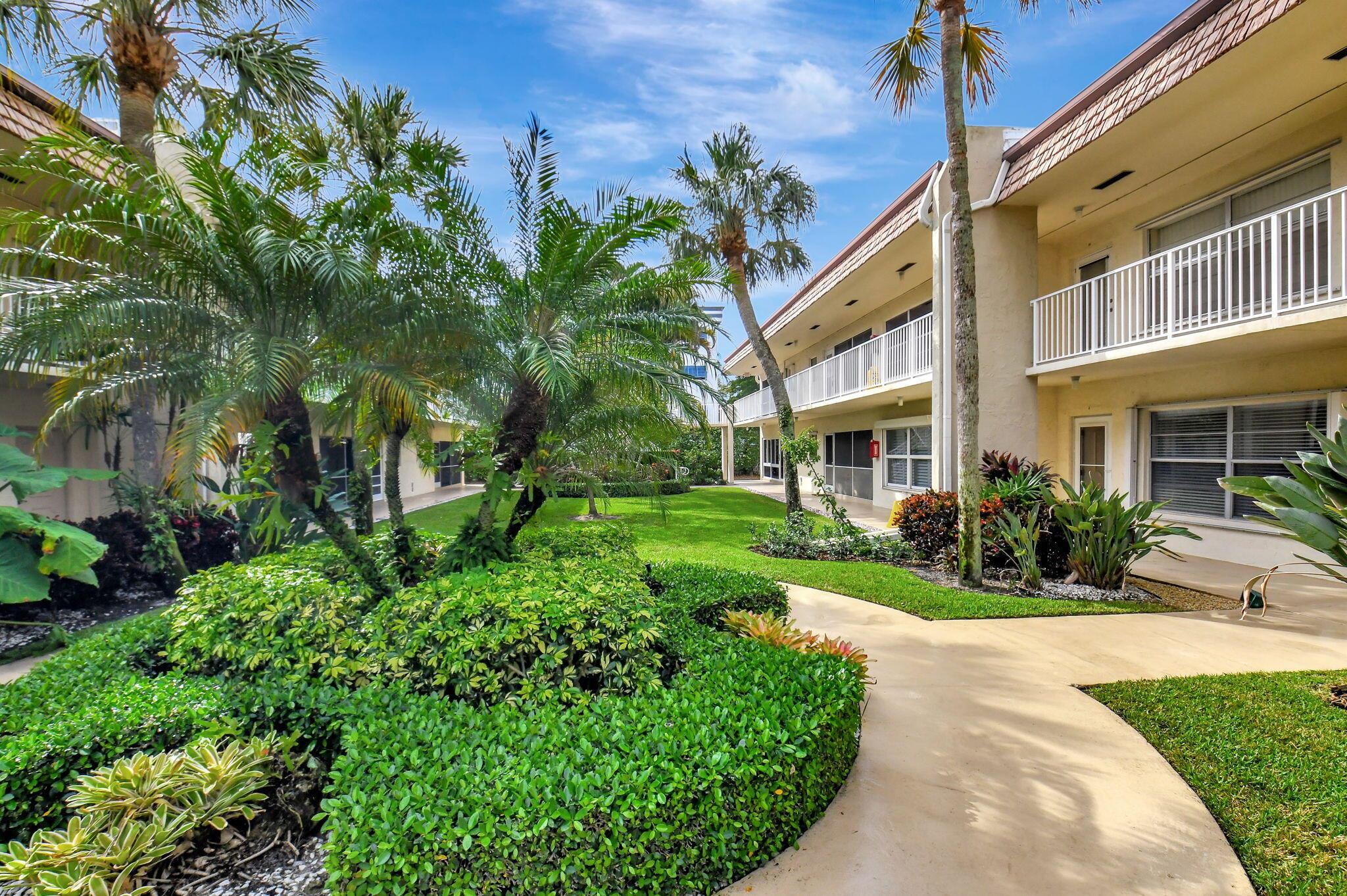 SNUG HARBOR GARDENS CONDO - Residential