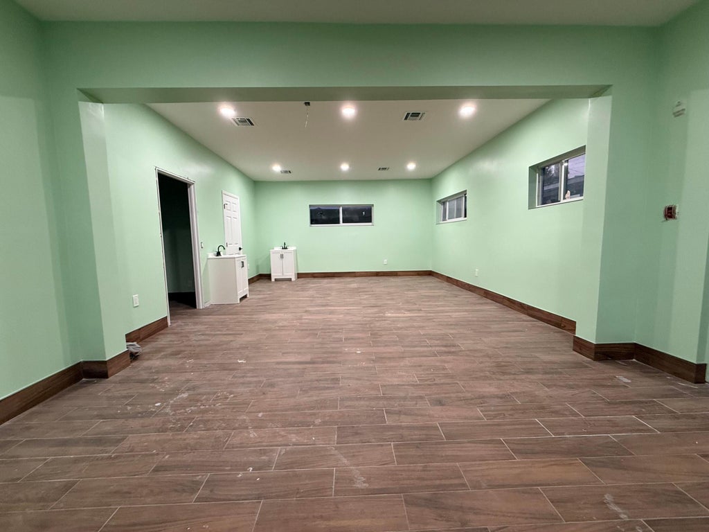 Photo of 111 SW 10th Avenue, Delray Beach, FL 33444 (MLS # R11109786)