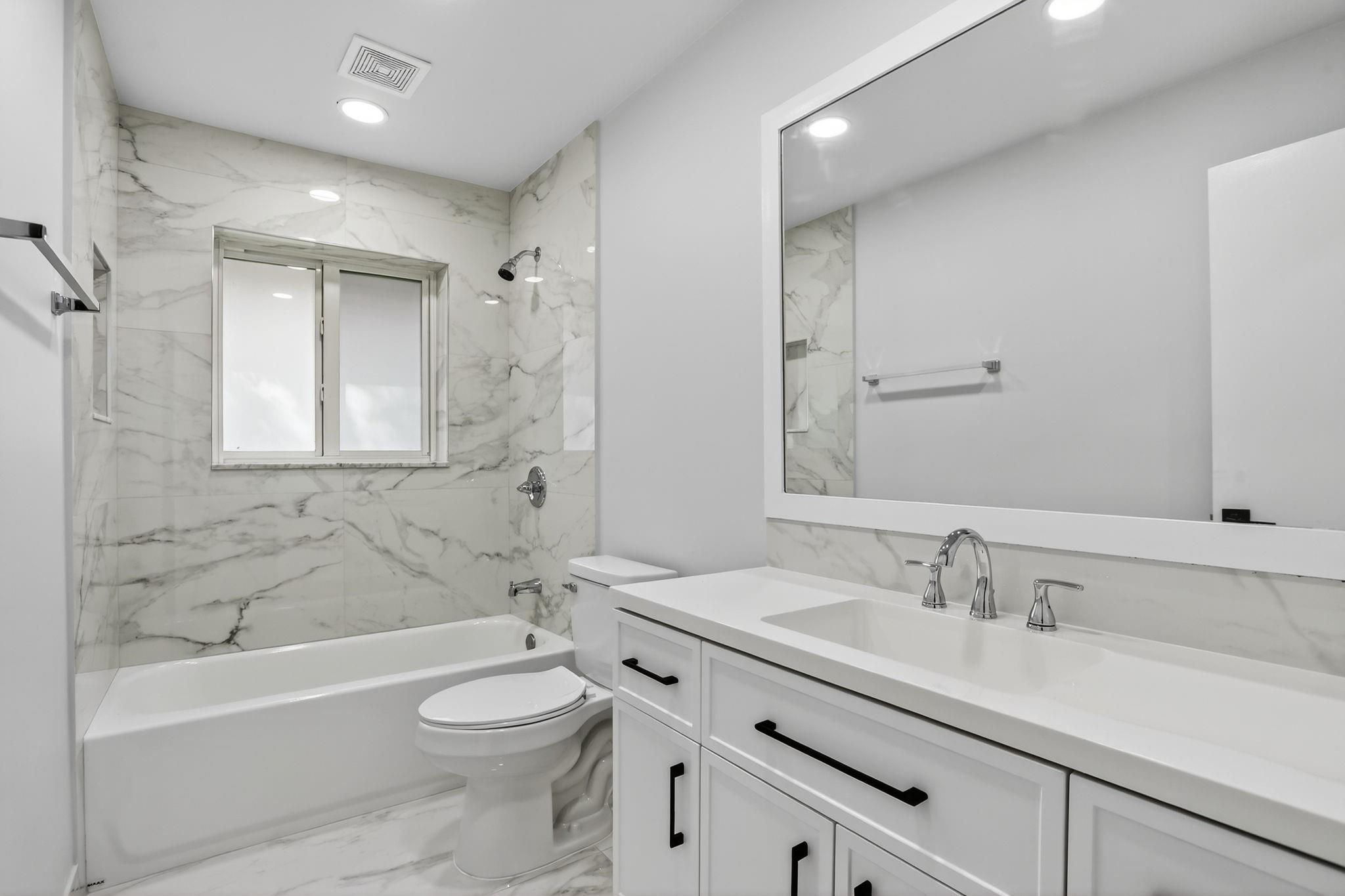 Coral Spgs Lakes 68-12 B - Residential Lease