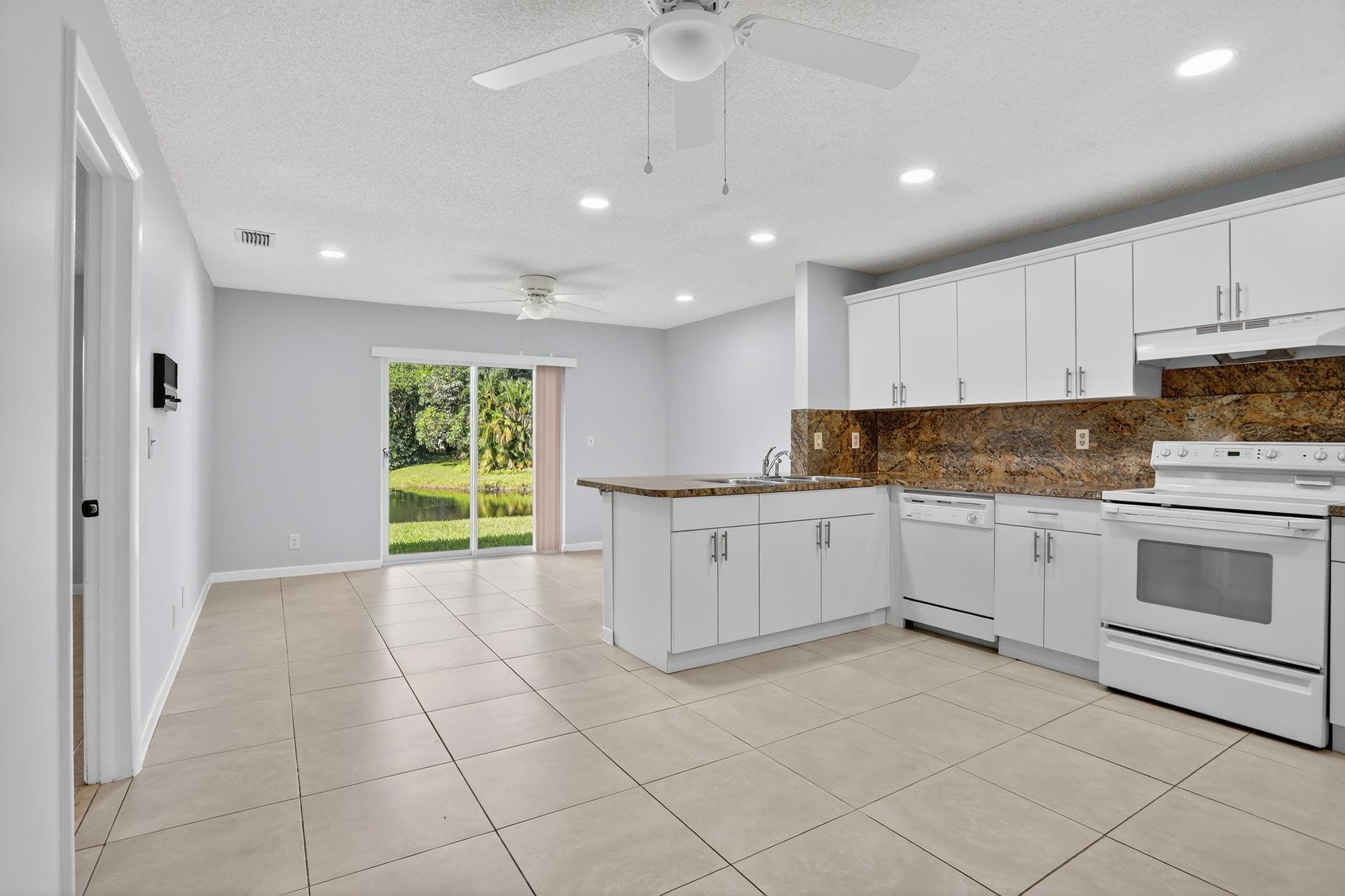 Coral Spgs Lakes 68-12 B - Residential Lease