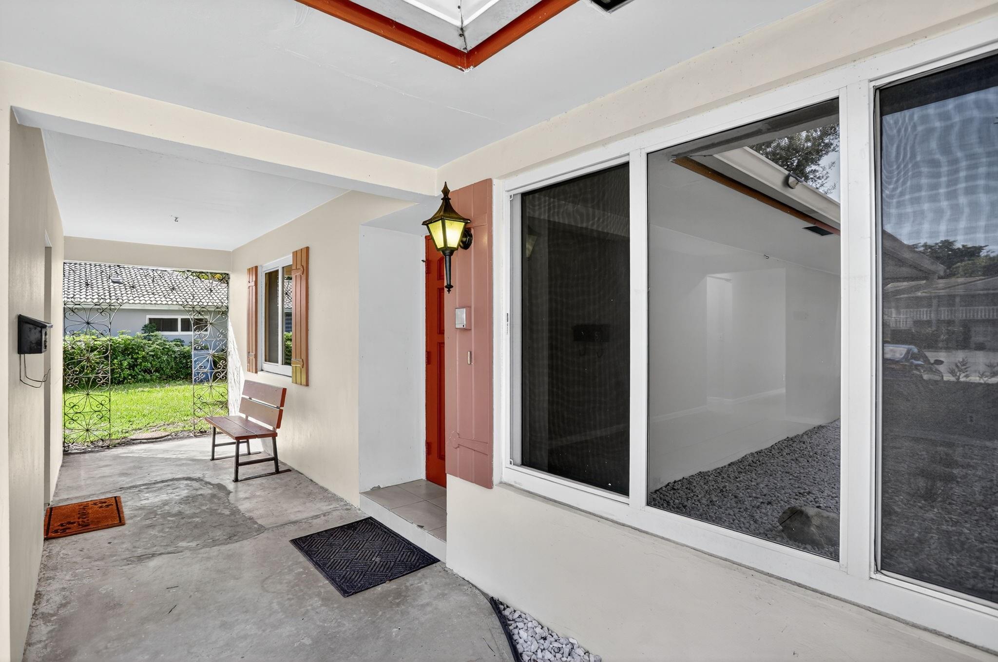 Coral Spgs Lakes 68-12 B - Residential Lease