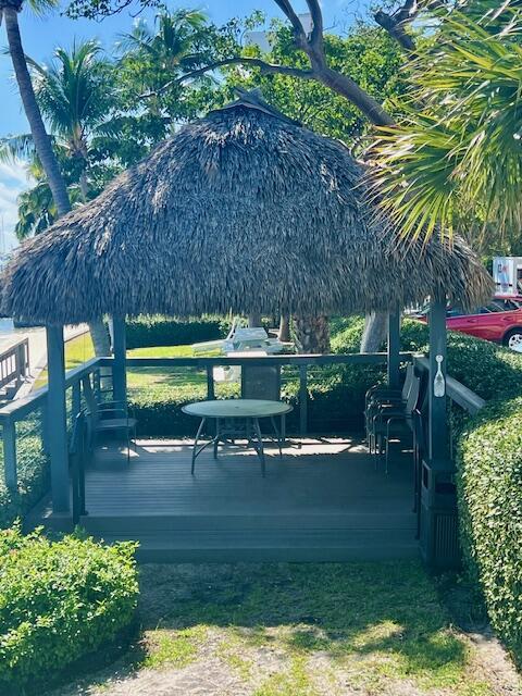 PALM BEACH HOUSE CONDO - Residential