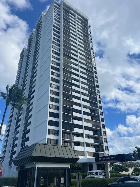 PALM BEACH HOUSE CONDO - Residential