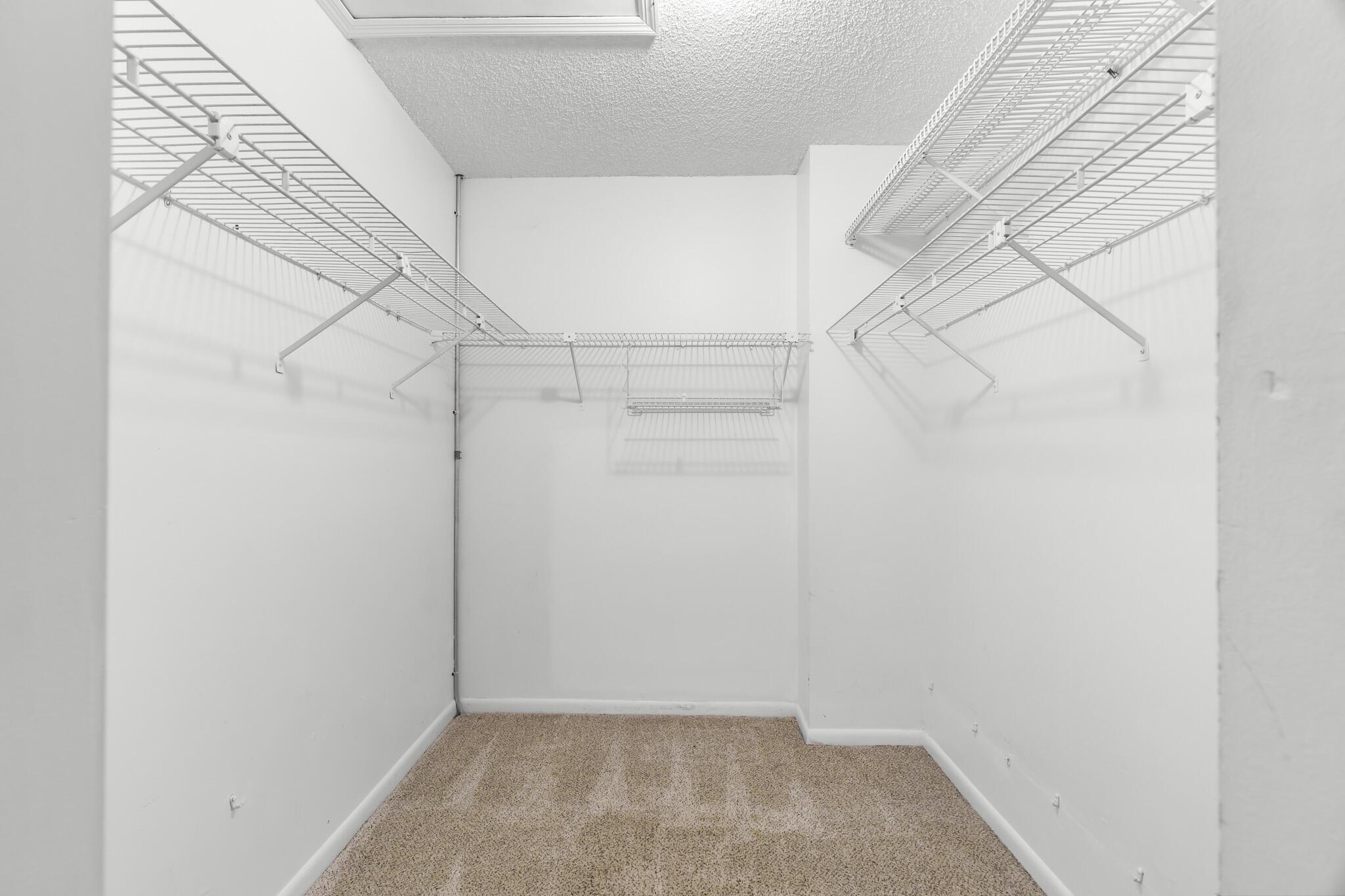 SAN REMO GOLF & TENNIS CL - Residential