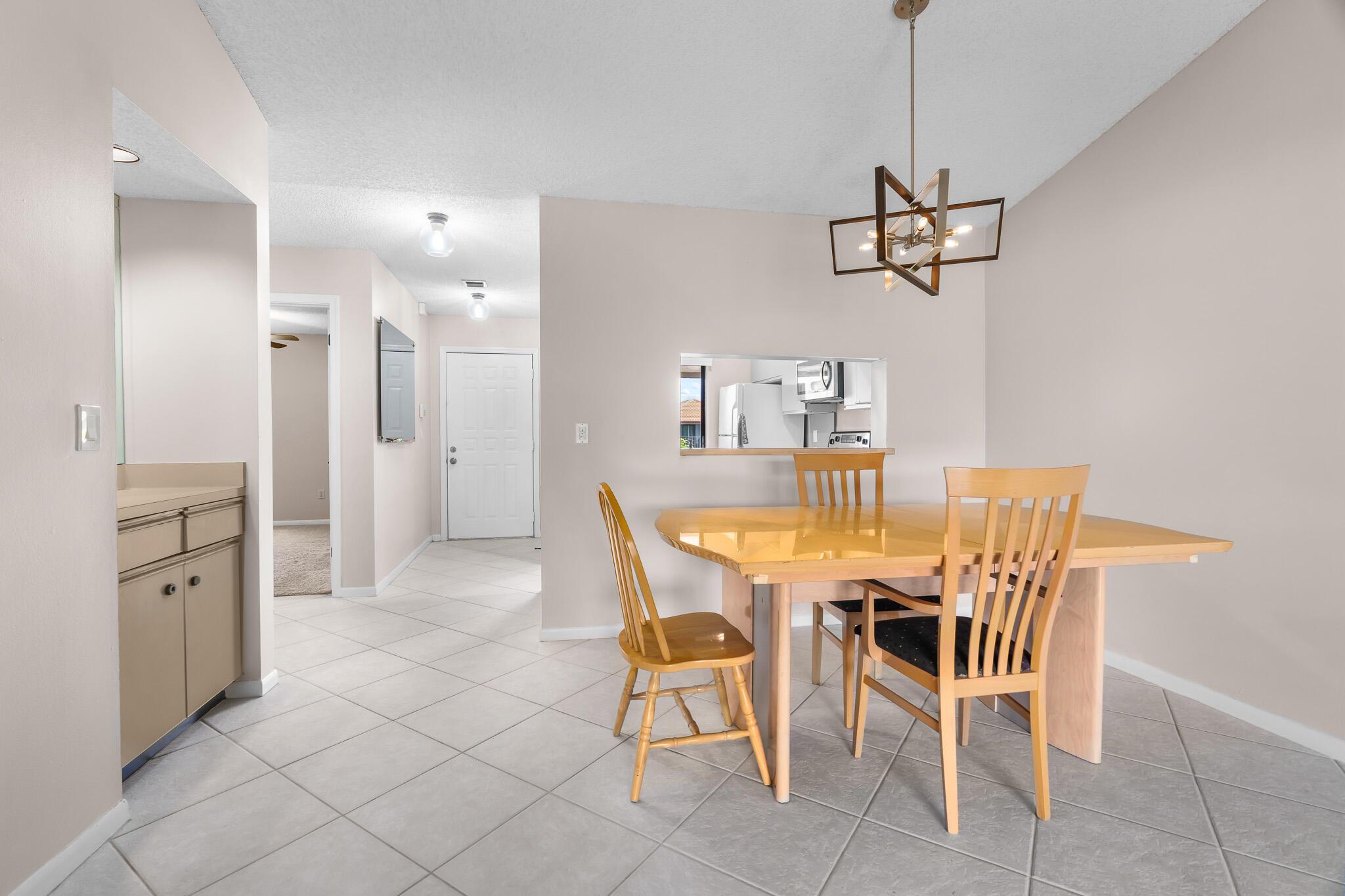 SAN REMO GOLF & TENNIS CL - Residential