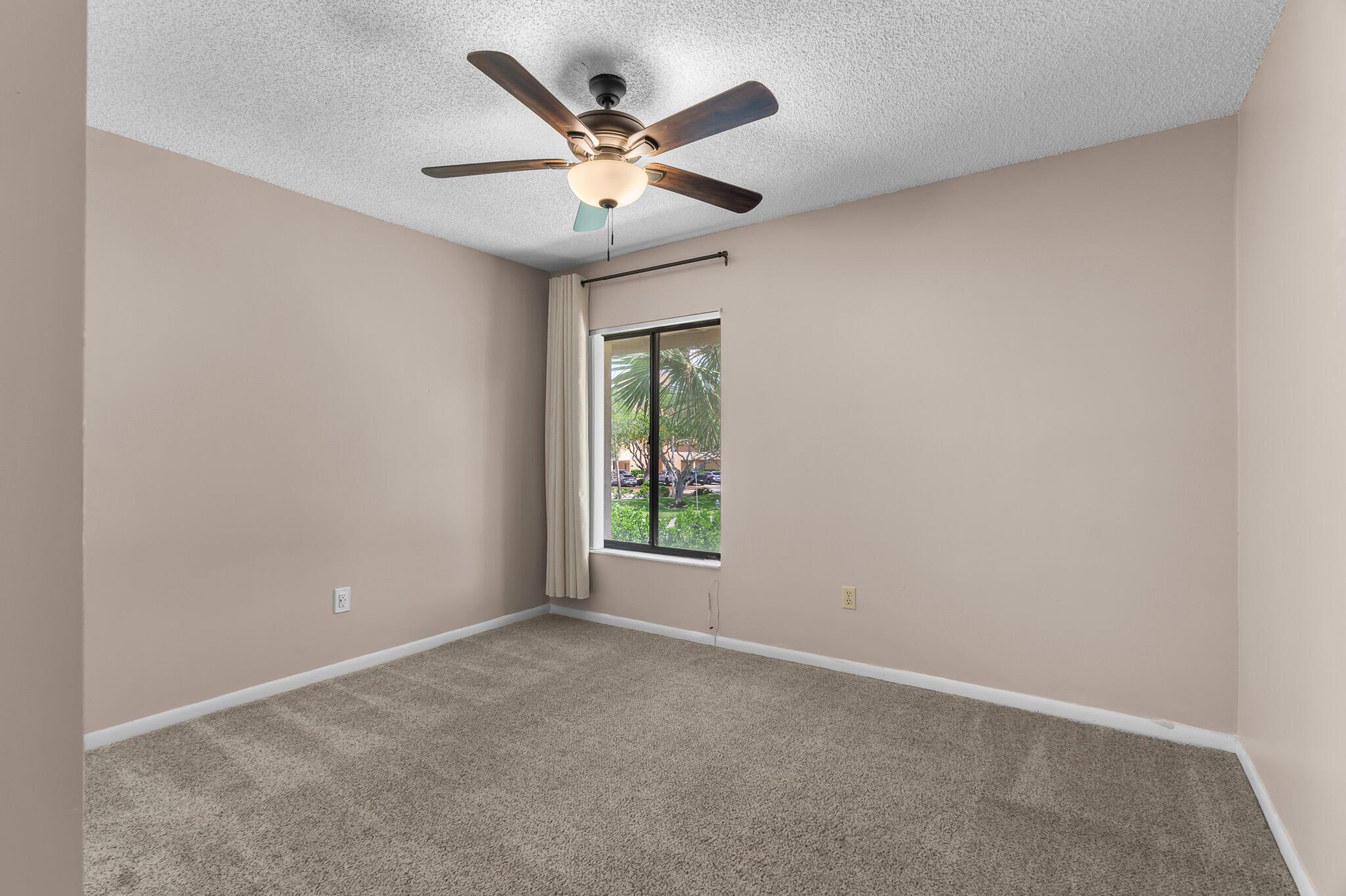 SAN REMO GOLF & TENNIS CL - Residential