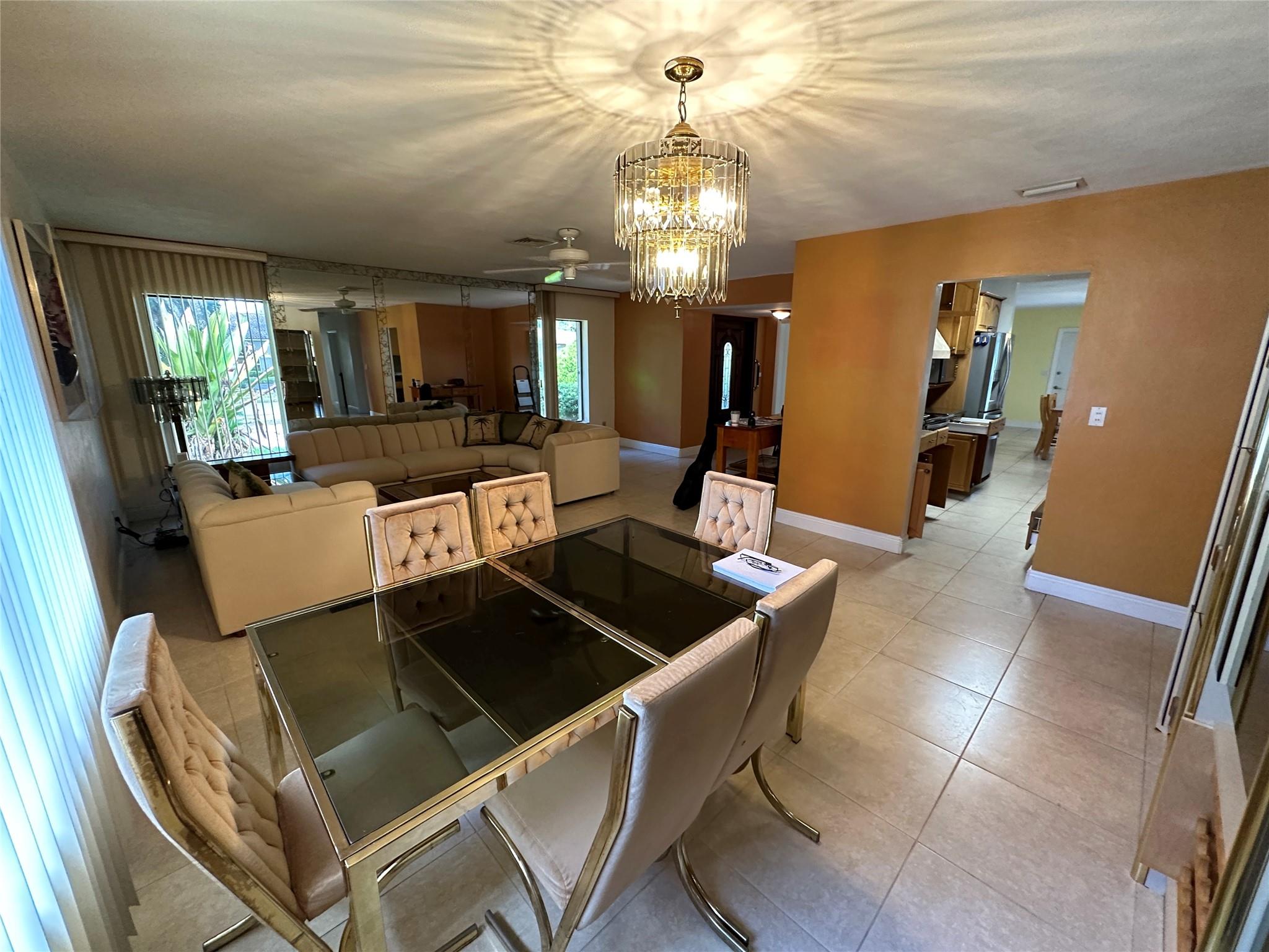 MIAMI LAKES LOCH NESS SEC - Residential