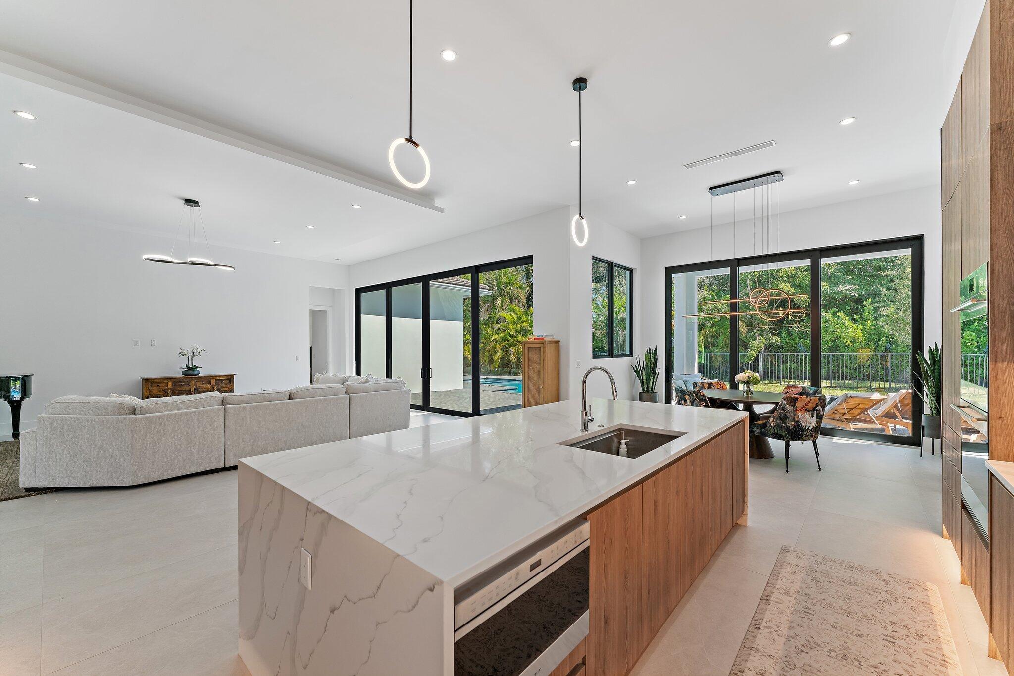 SYMPHONY AT JUPITER - Residential