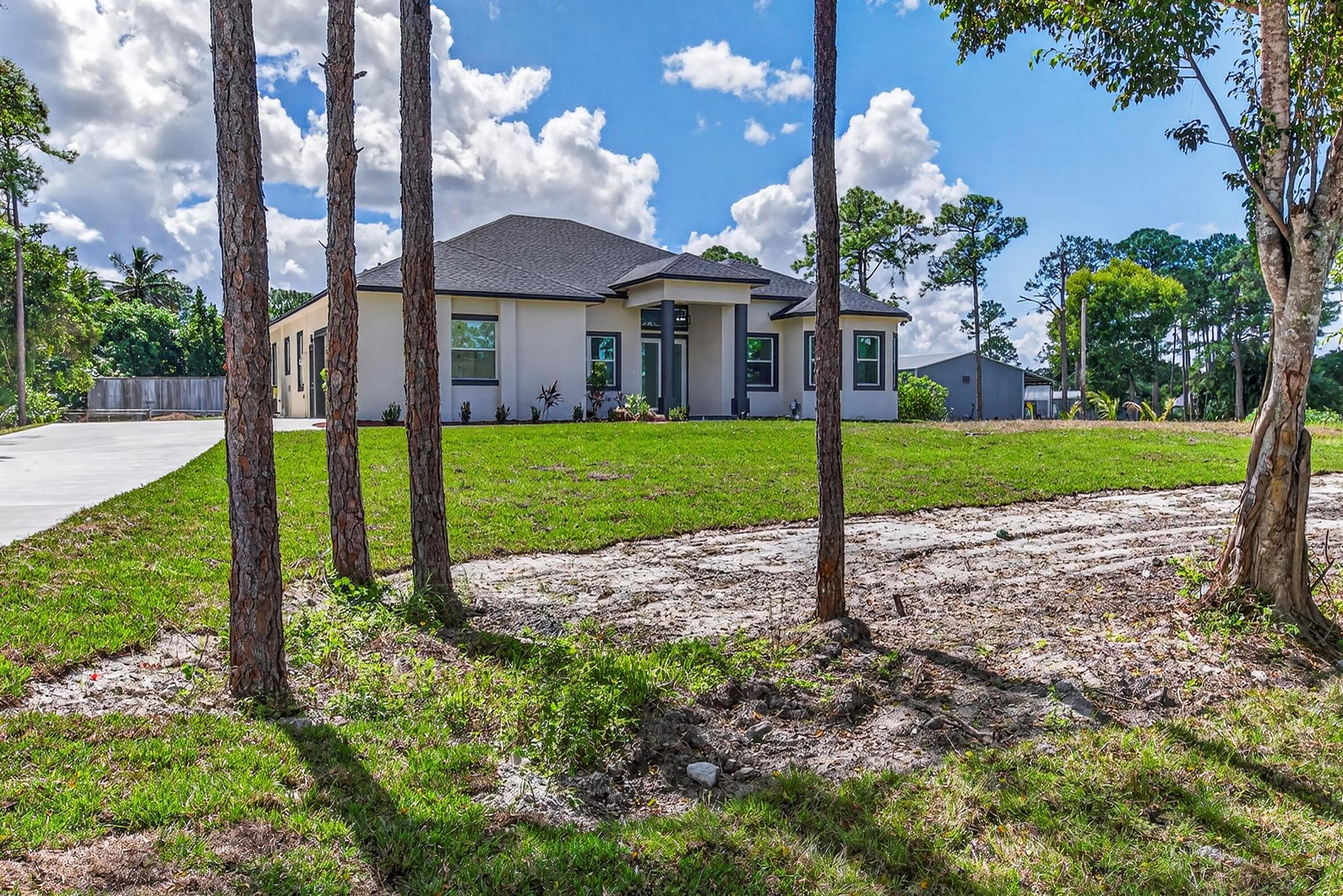 Loxahatchee - Residential