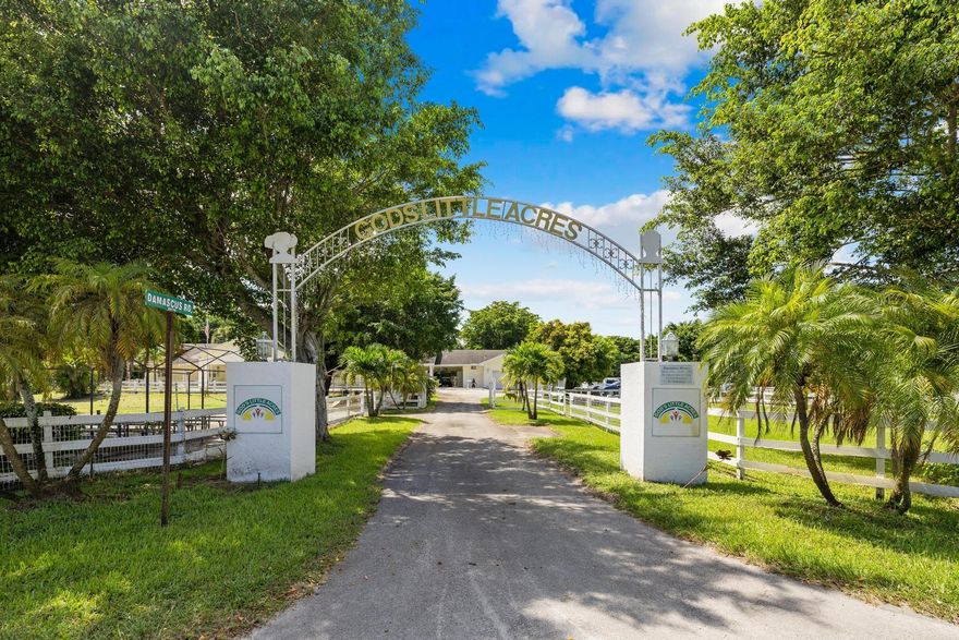 Presenting an extraordinary 5+ acre property.  This remarkable property boasts a captivating chapel, perfect for hosting unforgettable family gatherings. Adjacent to the renowned Tradewinds Park, spanning an impressive 625 acres of picturesque equestrian trails, this home is generously spacious, providing ample room for comfortable living. A truly remarkable opportunity awaits on this exceptional and sprawling residential estate. Don't wait. 
Property was remodeled in 1998.(wiring, addition, bathrooms, roof, back porch and front porch and garage added) 
Please  check with city for zoning specs.