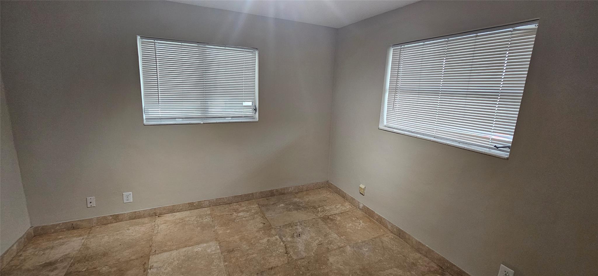 MARGATE 6TH ADD SEC 5 - Residential Lease