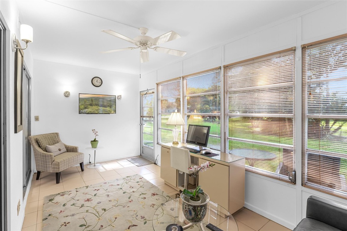 1032 Oakridge D 1032