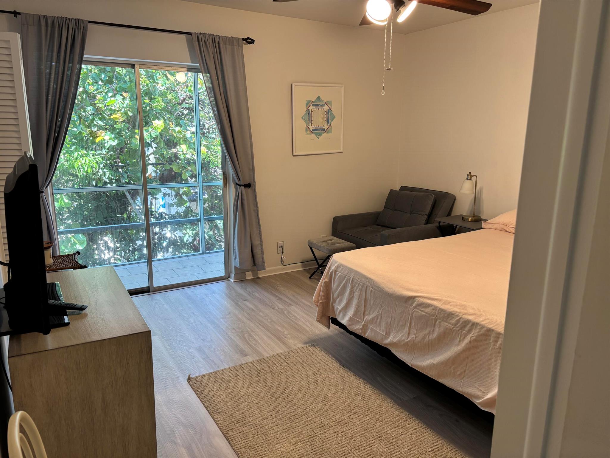 COLONIAL RIDGE - Residential Lease