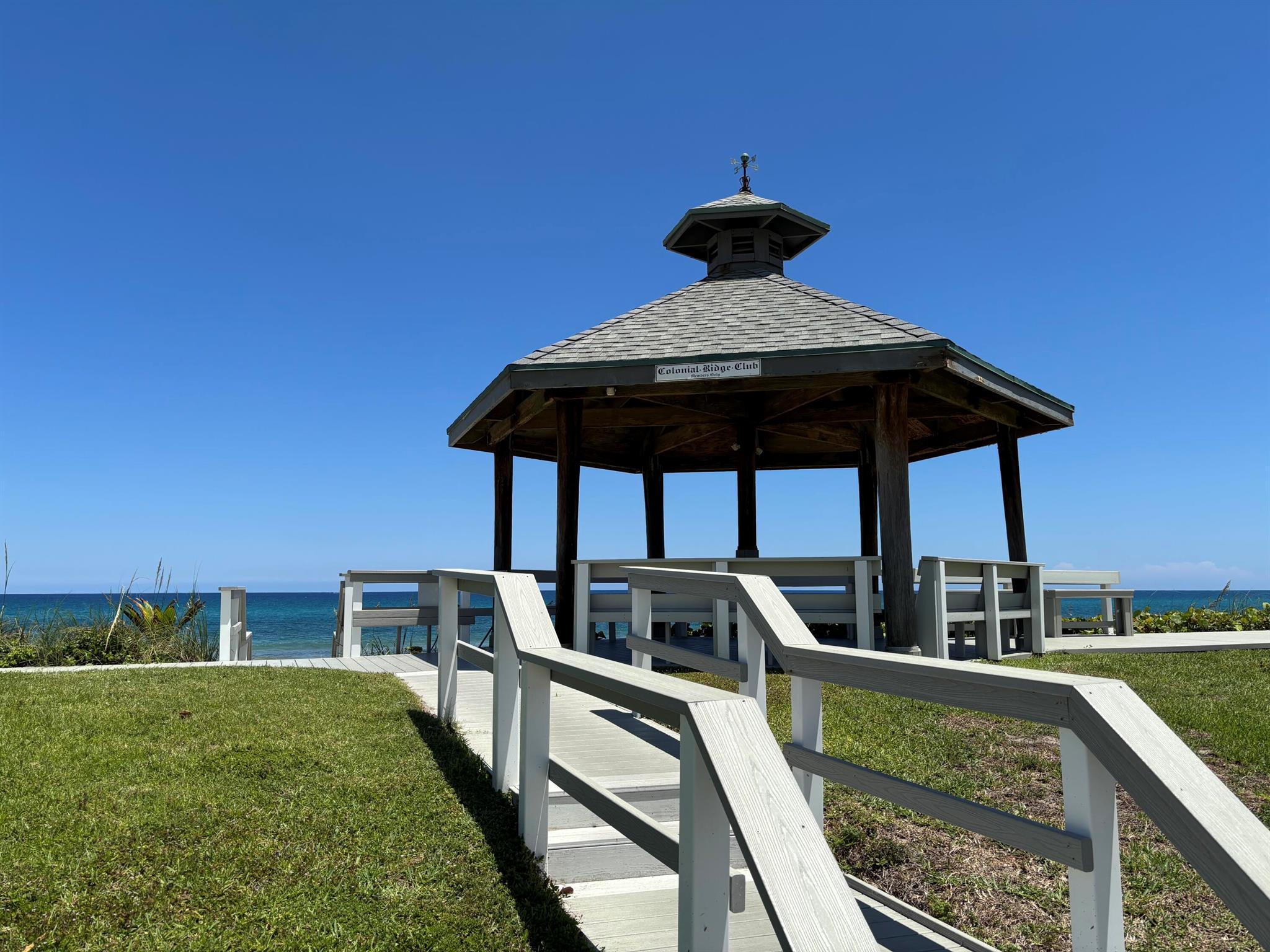 COLONIAL RIDGE - Residential Lease