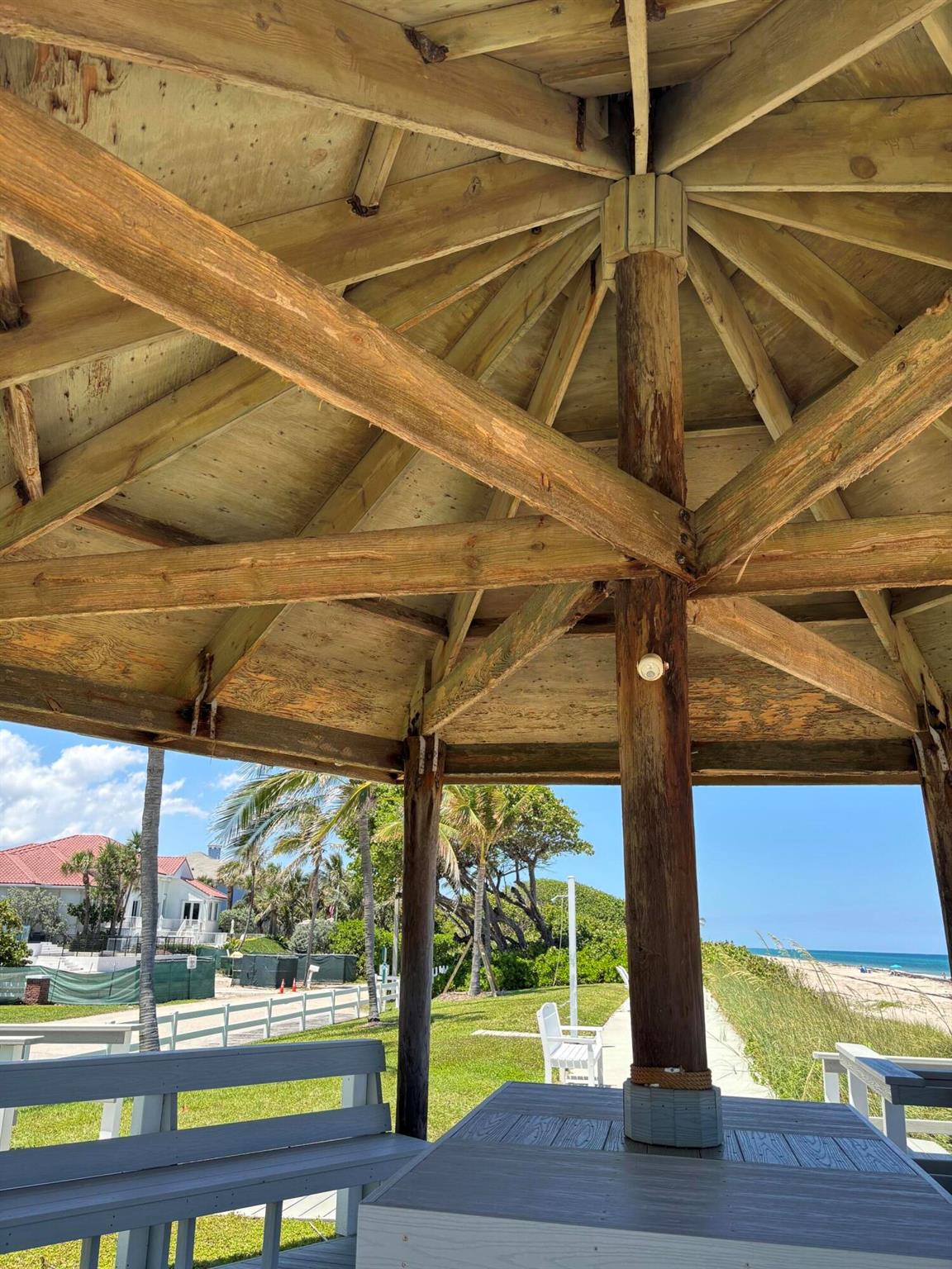 COLONIAL RIDGE - Residential Lease