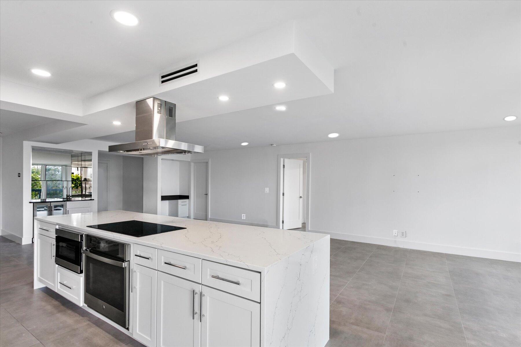 SUTTON PLACE CONDO - Residential