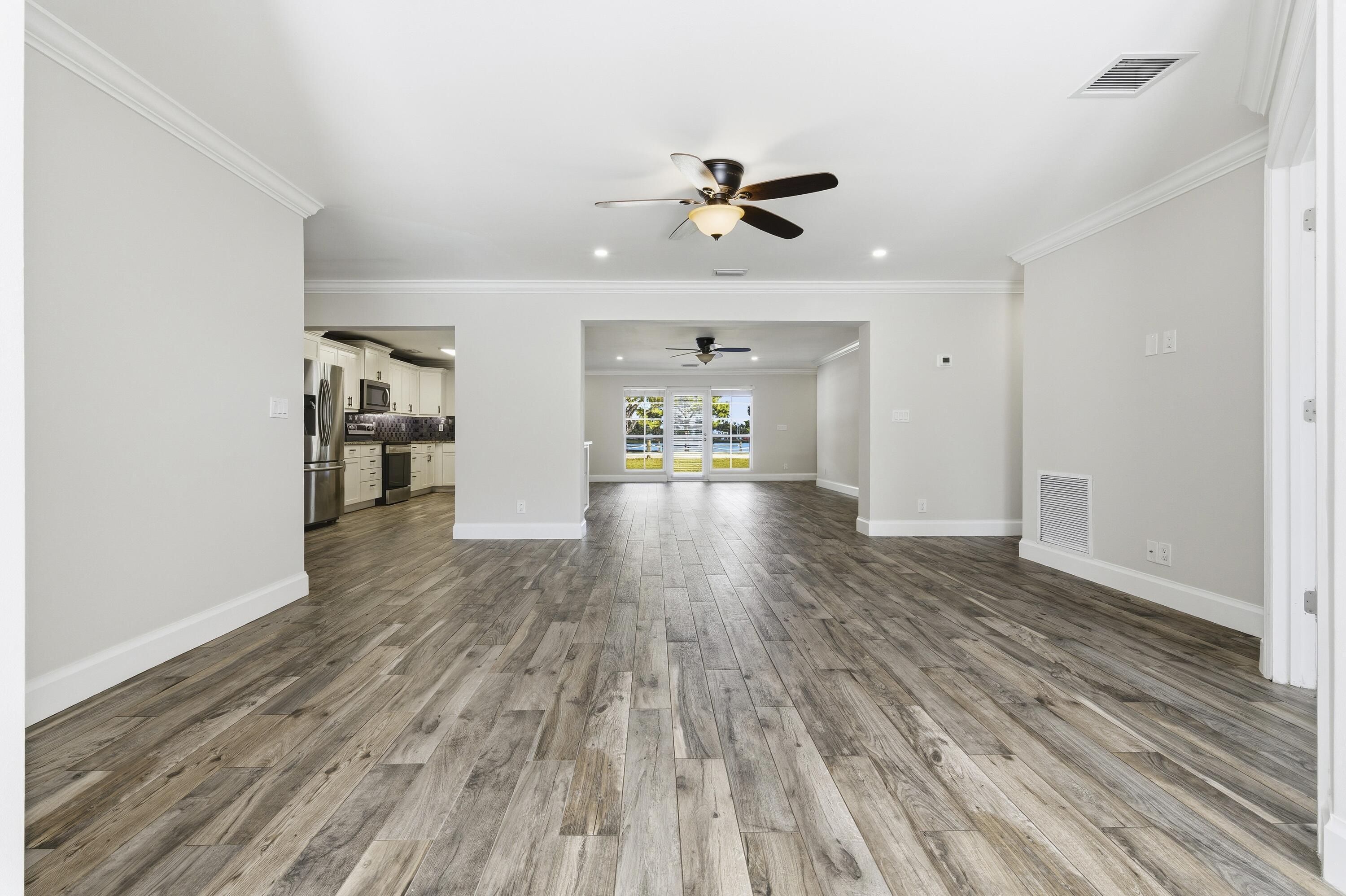 LAKE SHORE VILLAS - Residential Lease