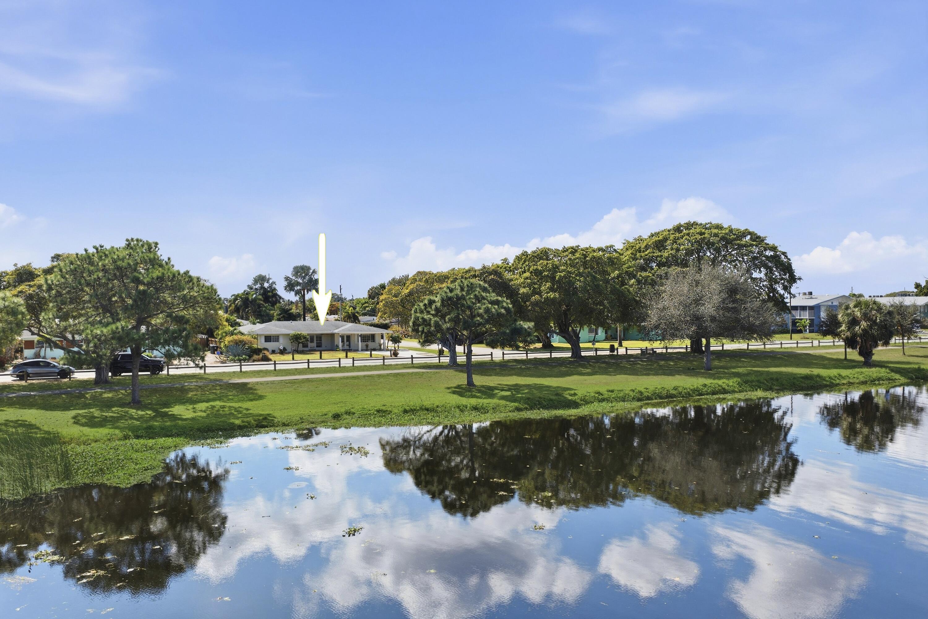 LAKE SHORE VILLAS - Residential Lease