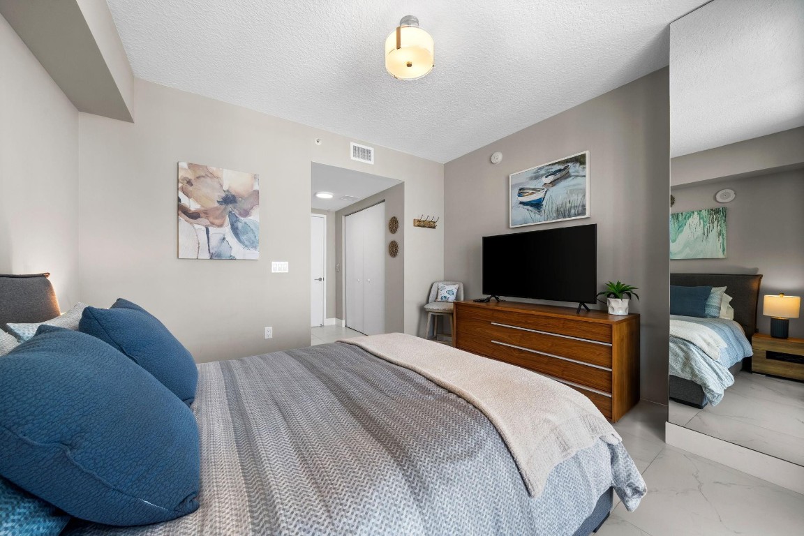 PARQUE TOWERS - Residential