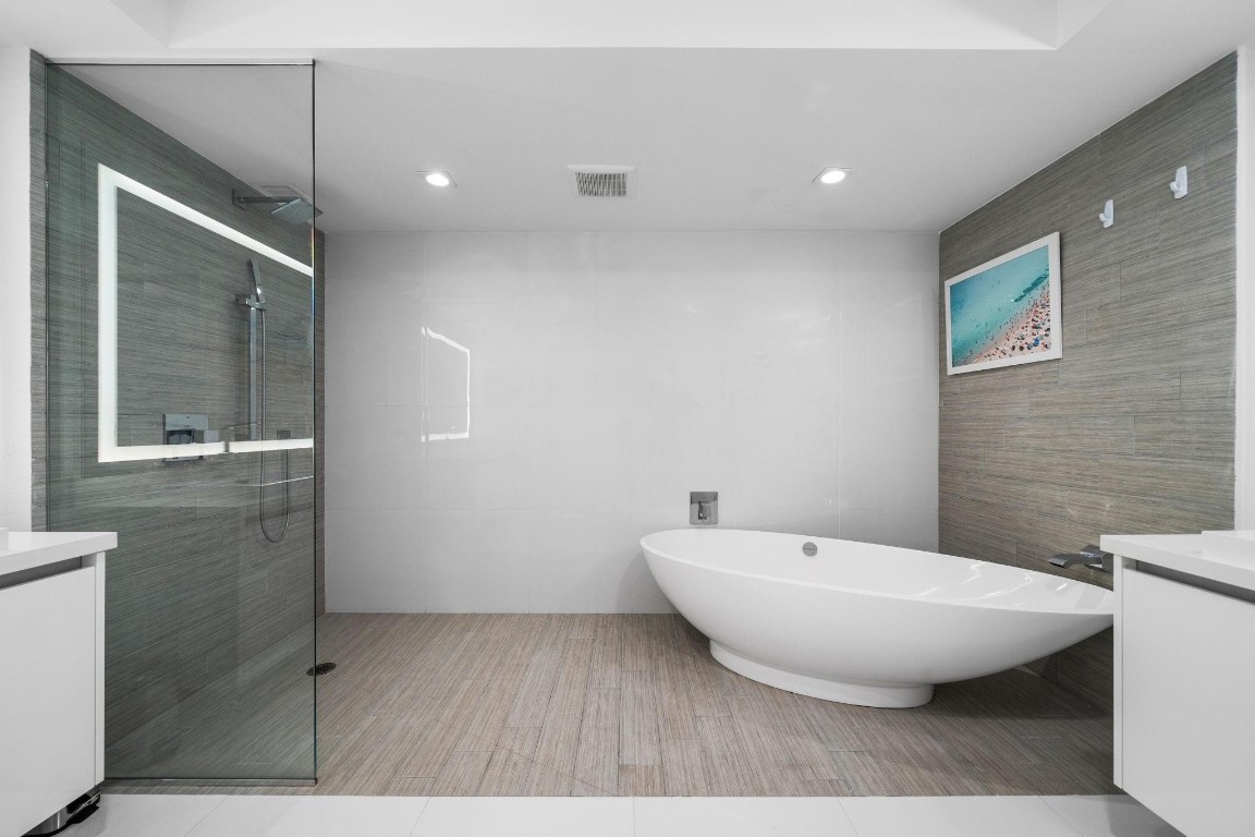 PARQUE TOWERS - Residential