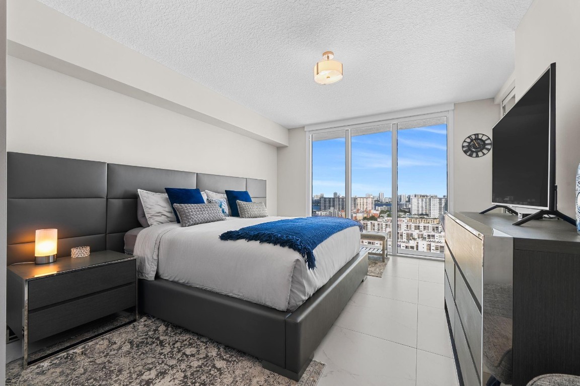 PARQUE TOWERS - Residential