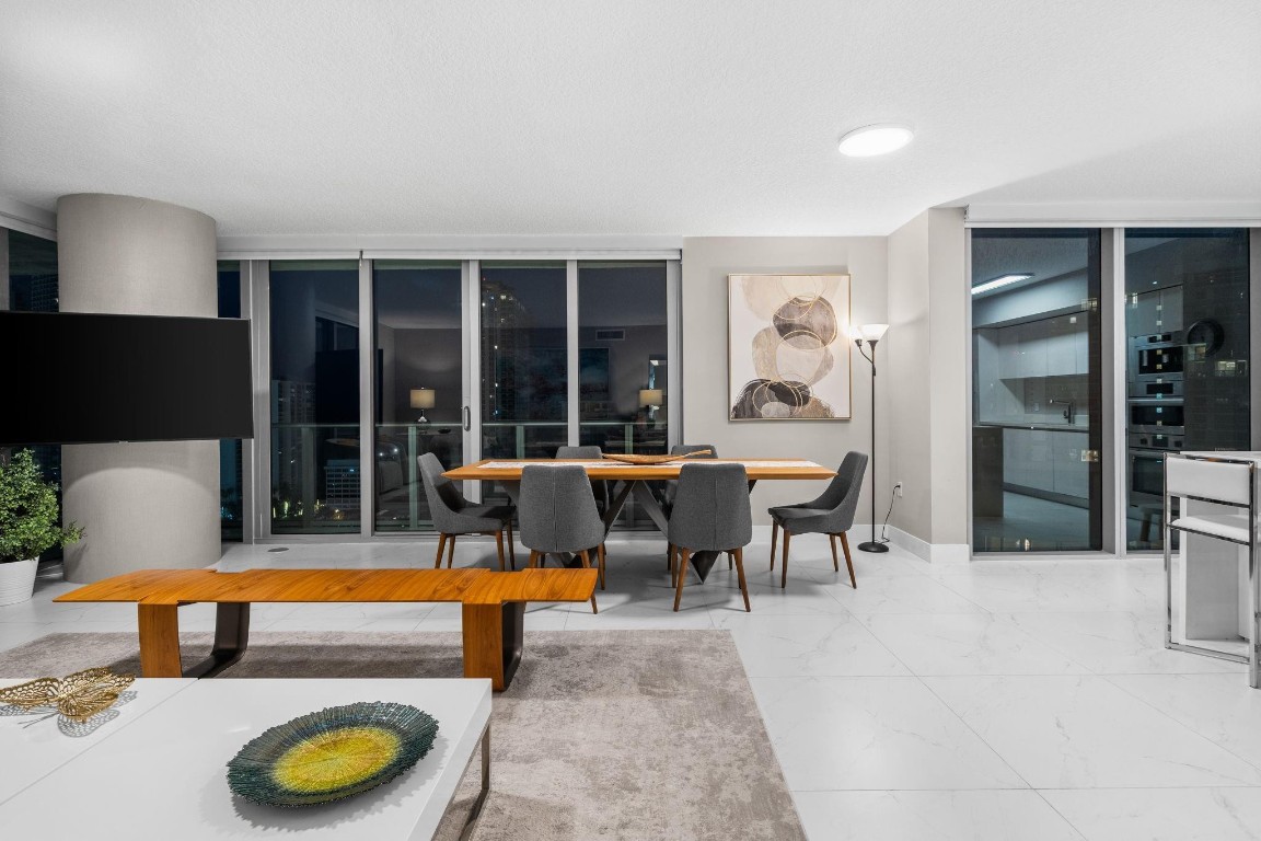 PARQUE TOWERS - Residential