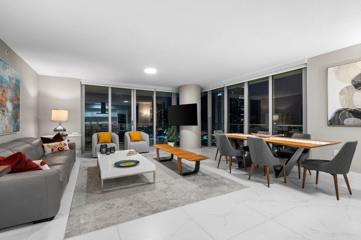 PARQUE TOWERS - Residential