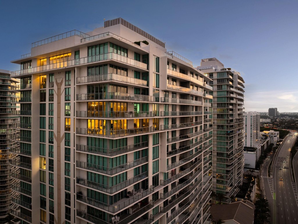 PARQUE TOWERS - Residential