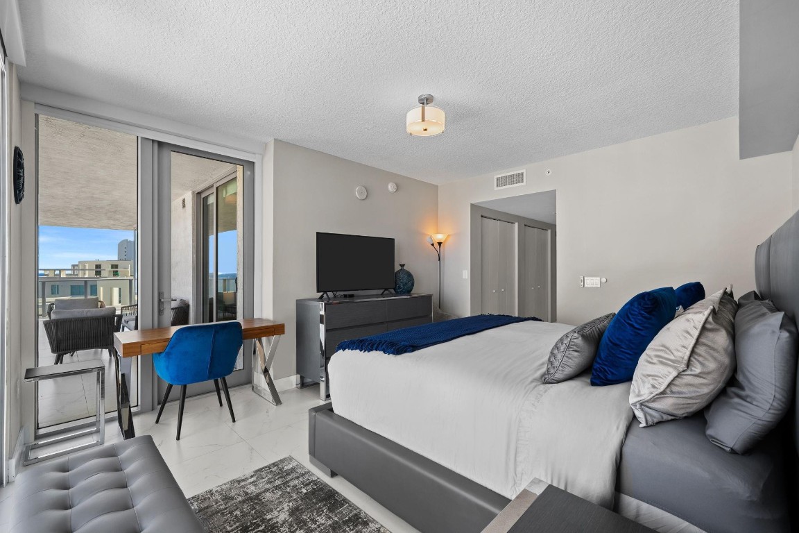 PARQUE TOWERS - Residential