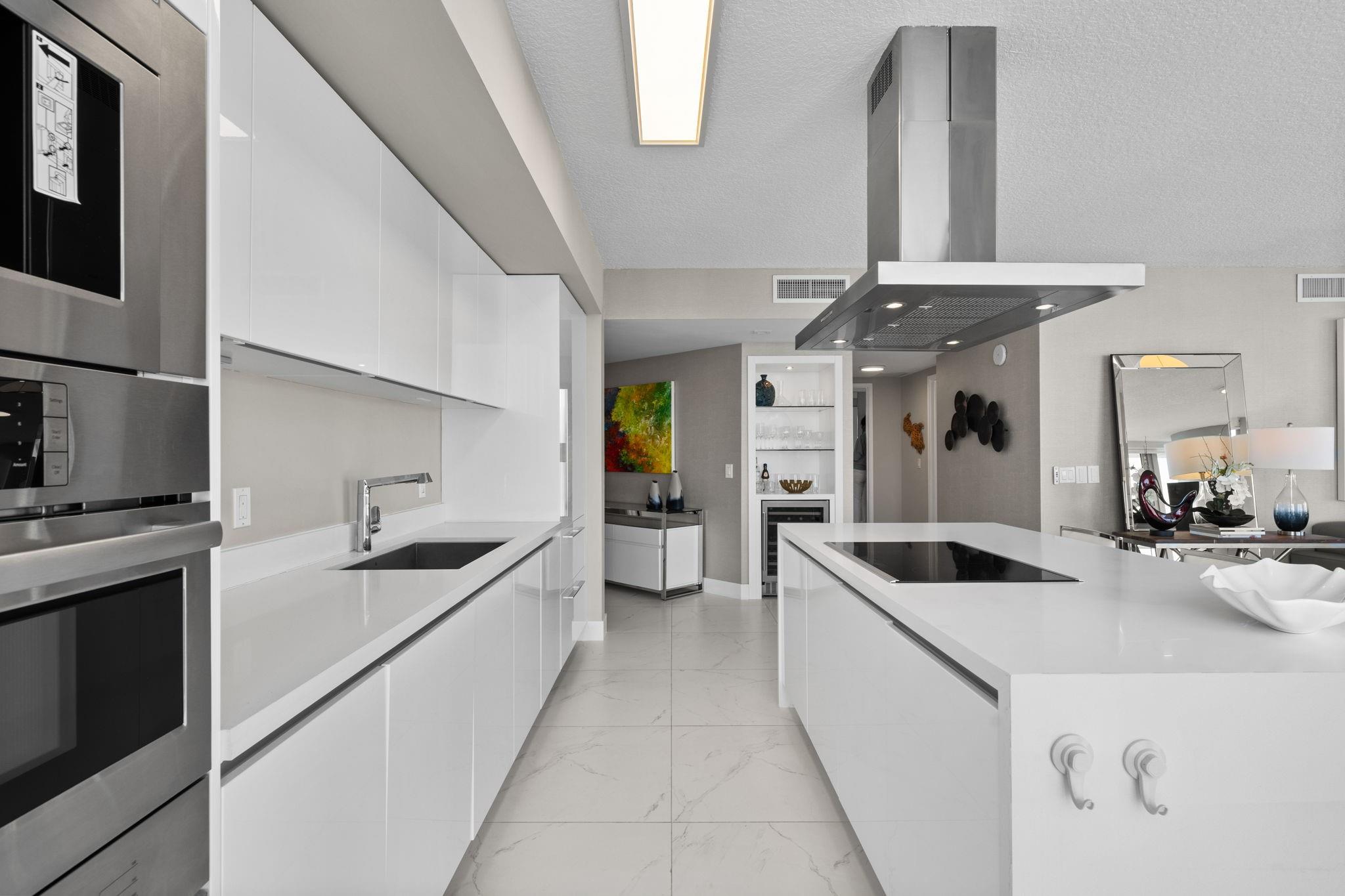 300 Sunny Isles Blvd 4-2201