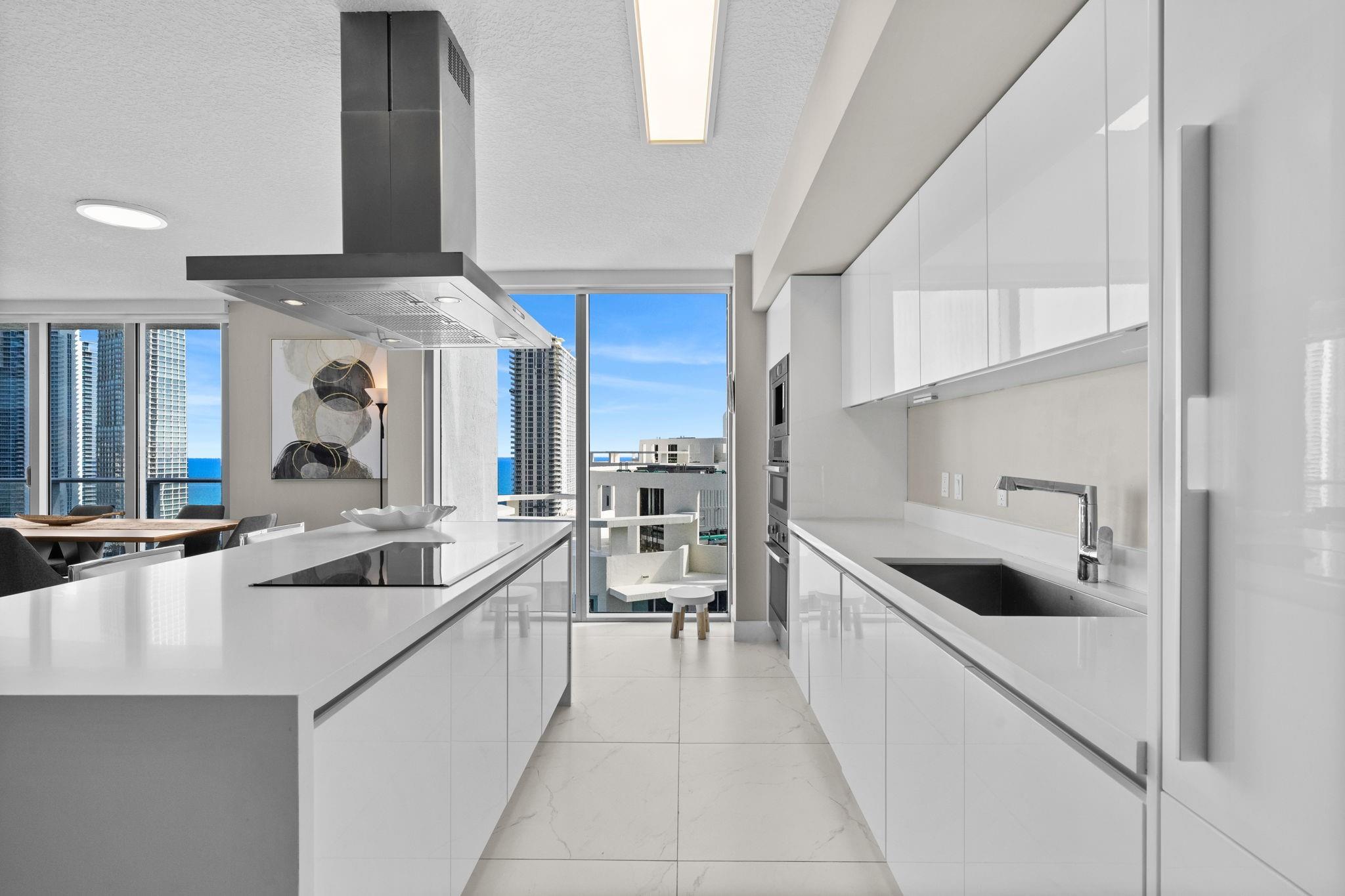 300 Sunny Isles Blvd 4-2201