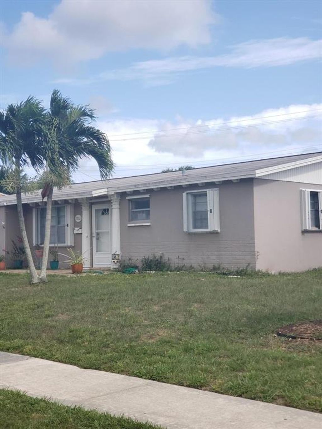 Photo of 3860 Holiday Road, Palm Beach Gardens, FL 33410 (MLS # R10911155)