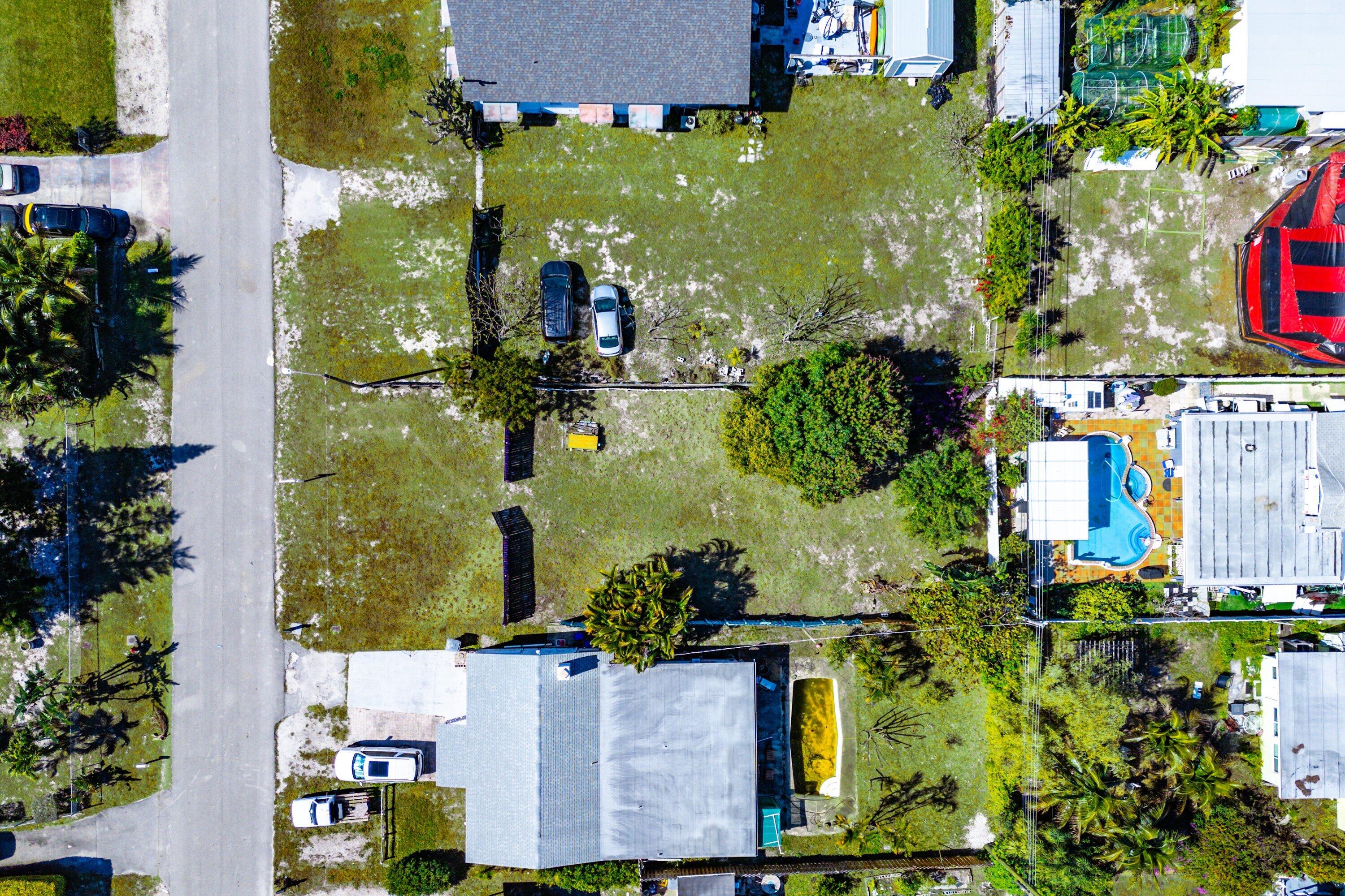 HYPOLUXO RIDGE - Land