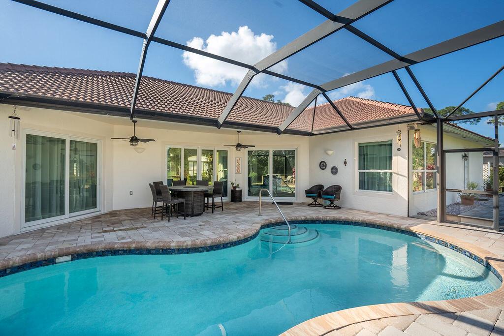 STONEWAL ESTATES - Residential
