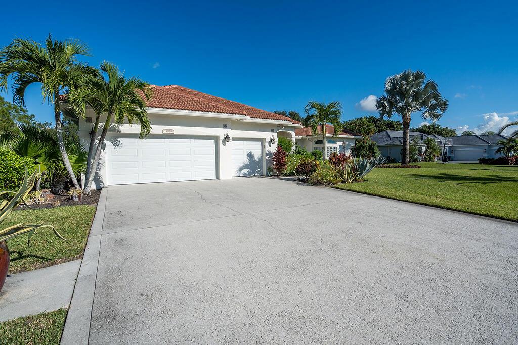 STONEWAL ESTATES - Residential