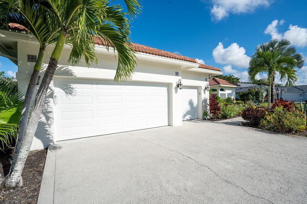 STONEWAL ESTATES - Residential