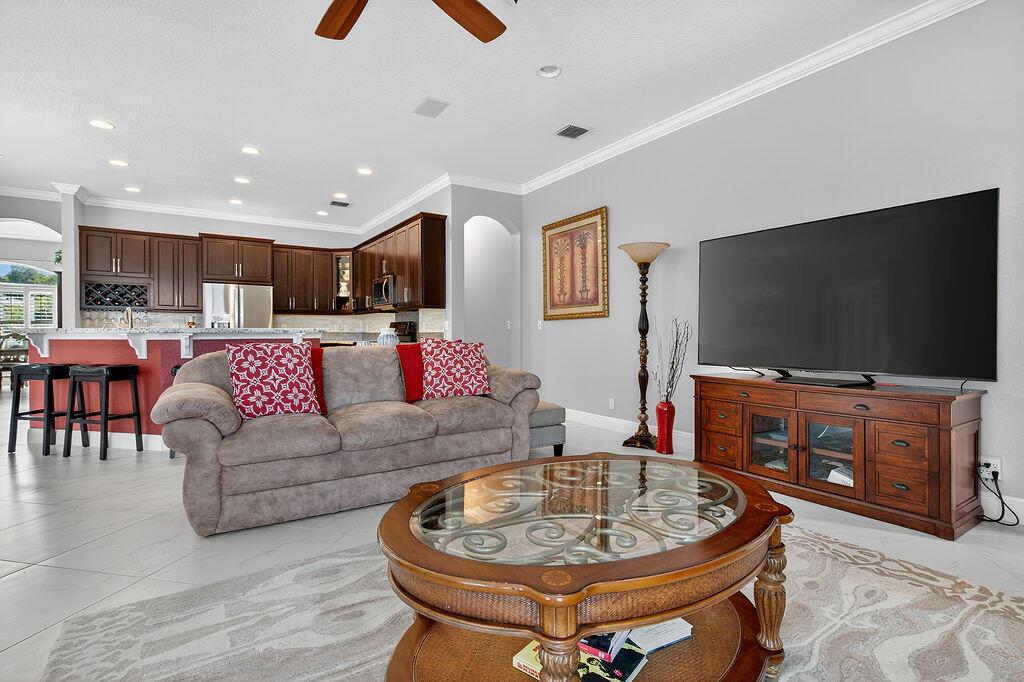 STONEWAL ESTATES - Residential
