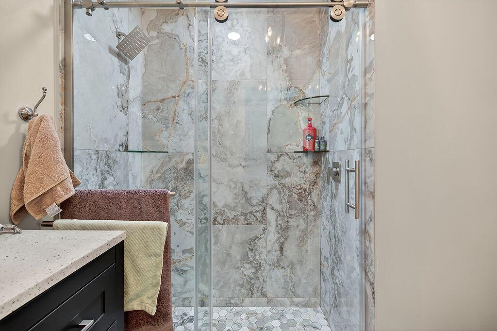 STONEWAL ESTATES - Residential