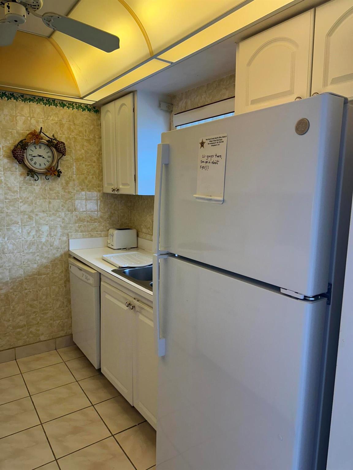 12021 W Greenway Drive 206