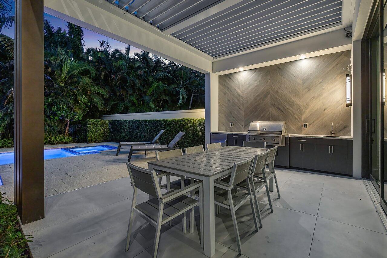 CASUARINA TOWN HOMES - Residential