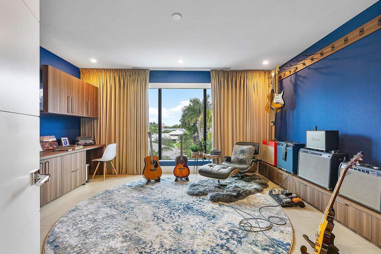 CASUARINA TOWN HOMES - Residential