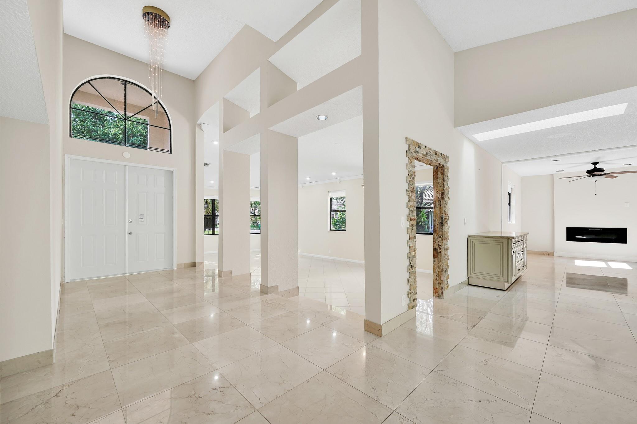 GLENOAKS - Residential
