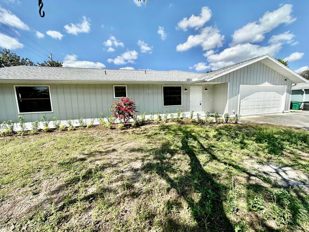 Photo of 6109 Tangelo Drive, Fort Pierce, FL 34982 (MLS # R10964138)