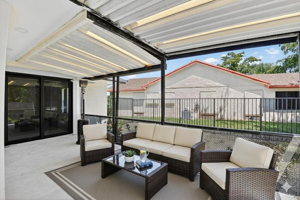 COCO WOOD LAKES SEC 2 - Residential