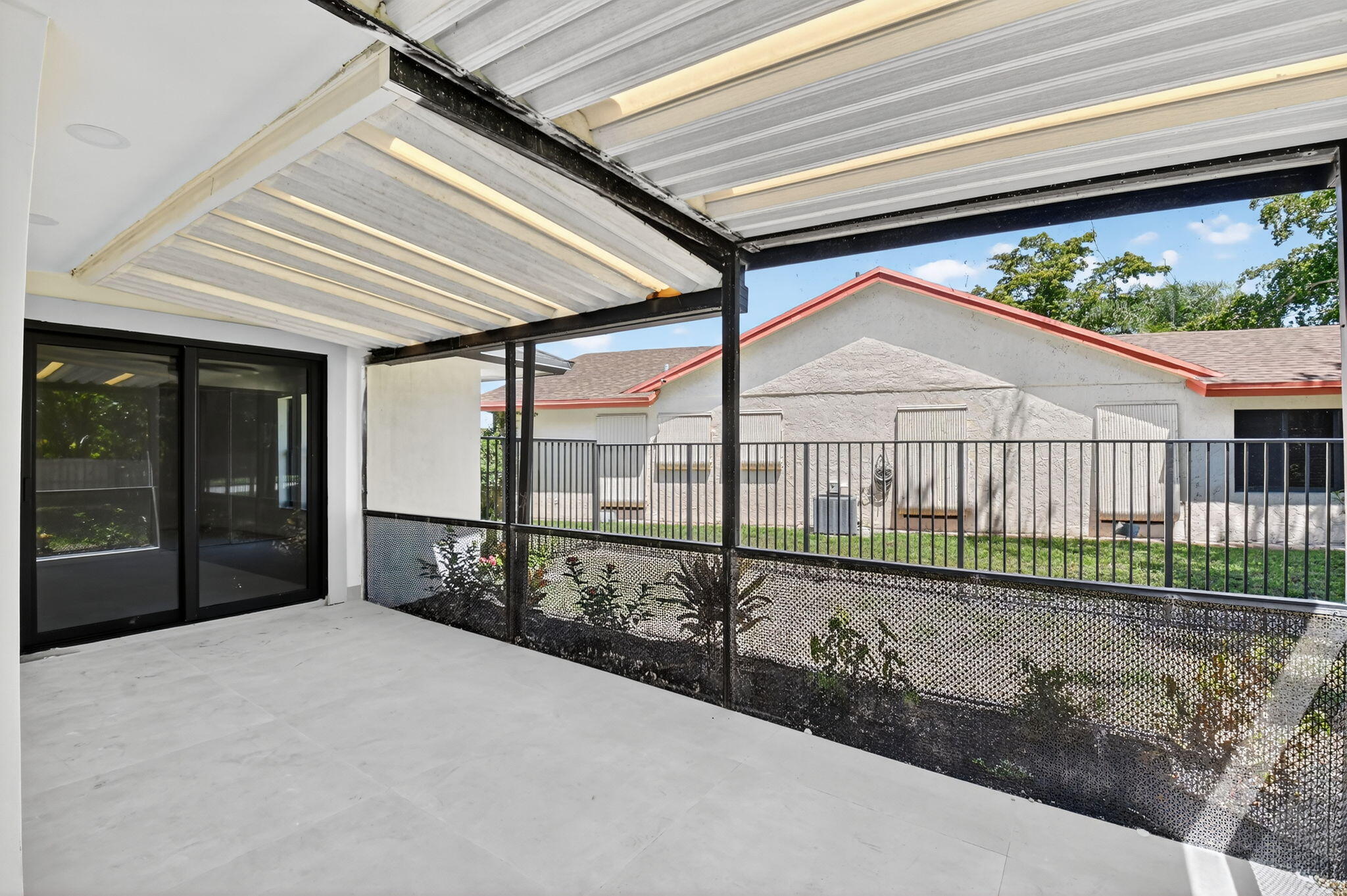 COCO WOOD LAKES SEC 2 - Residential