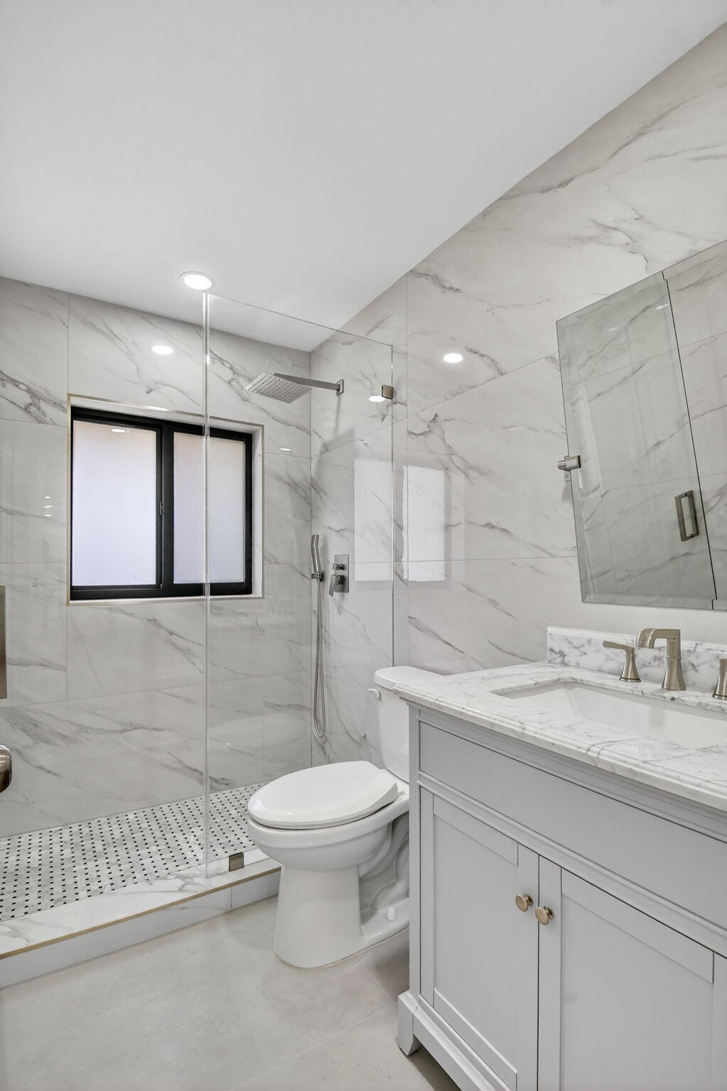 COCO WOOD LAKES SEC 2 - Residential