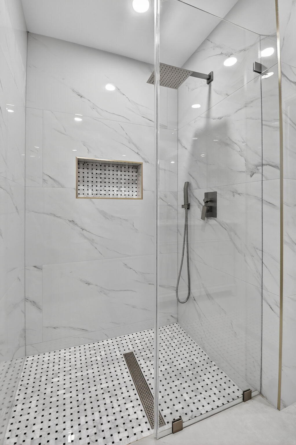 COCO WOOD LAKES SEC 2 - Residential