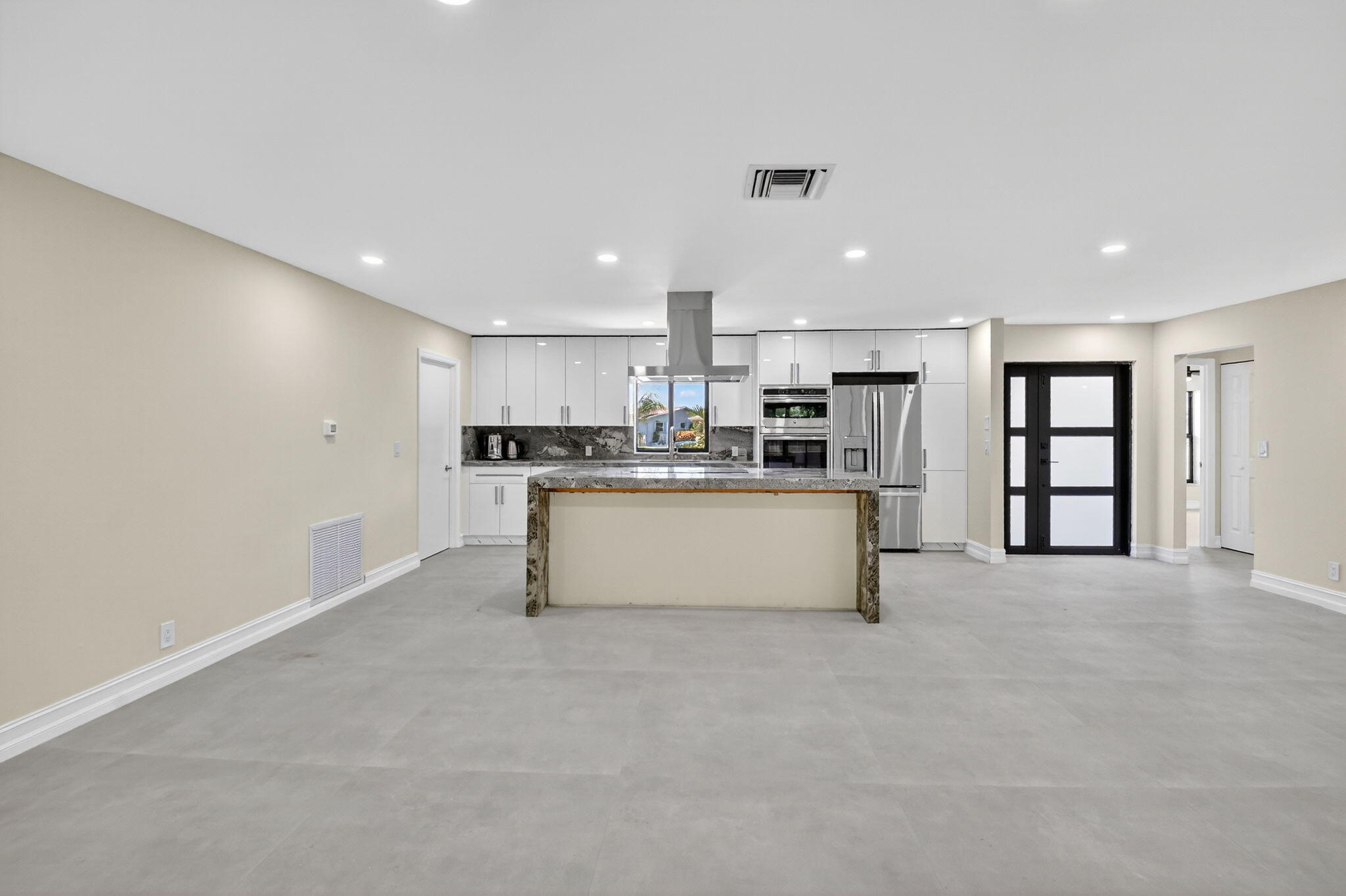 COCO WOOD LAKES SEC 2 - Residential