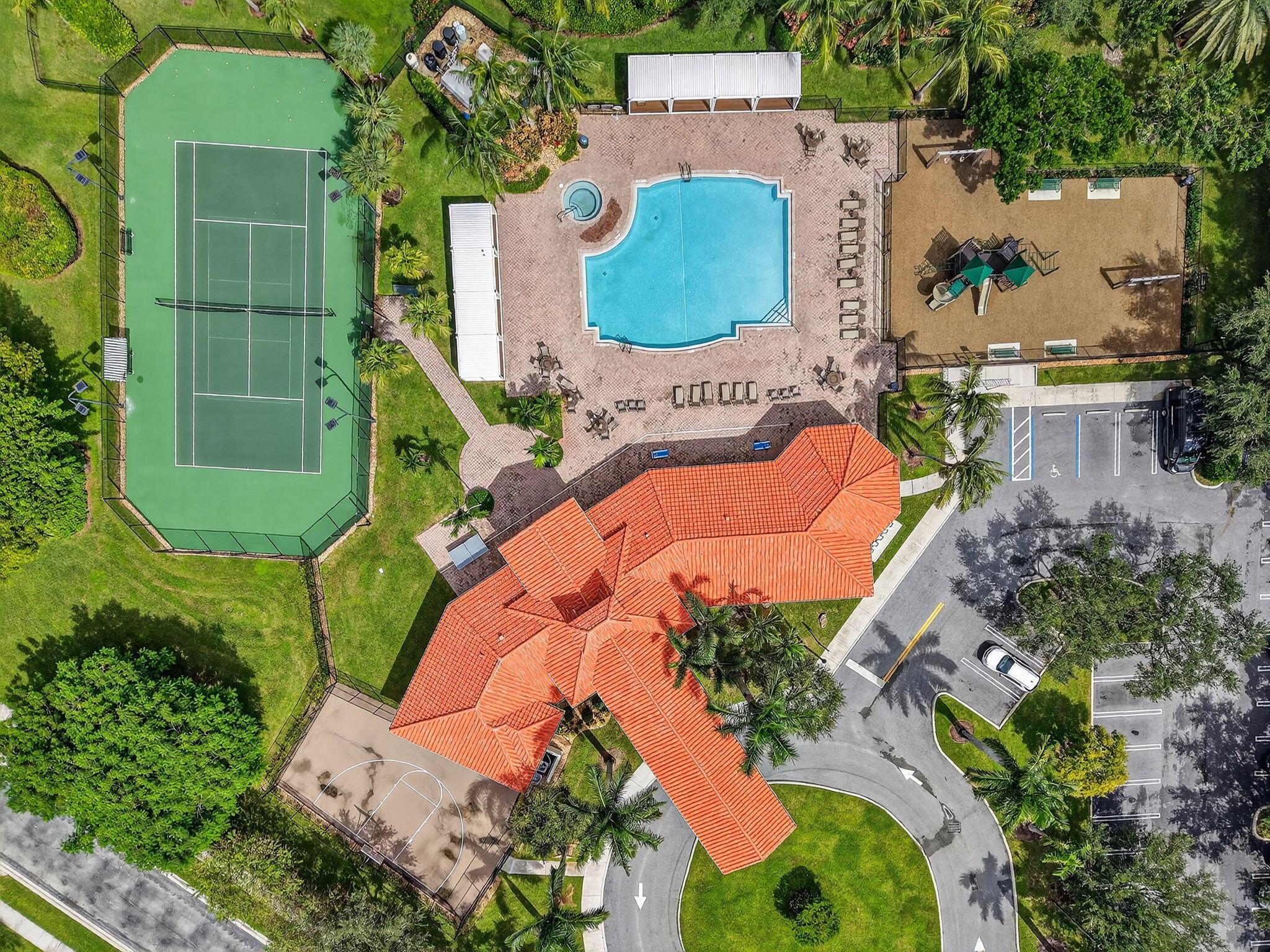 OAKMONT ESTATES PUD - Residential Lease
