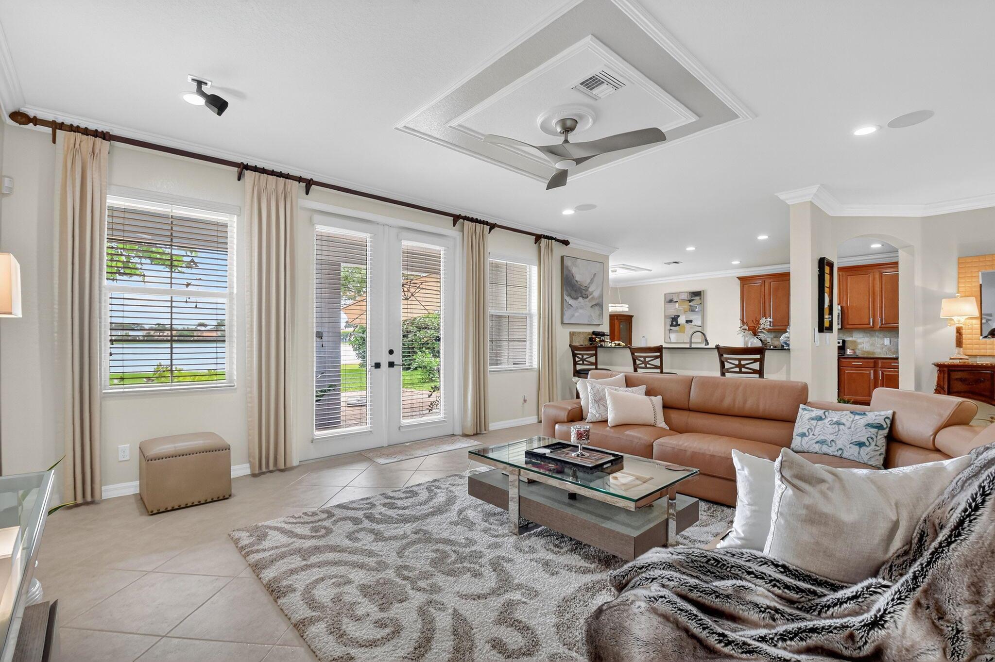 OAKMONT ESTATES PUD - Residential Lease